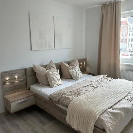 Urban Apartment *
